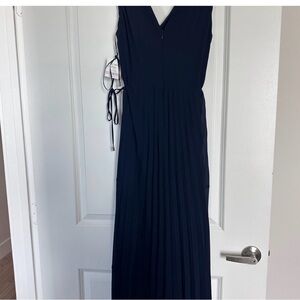 Taylor Dresses 1948MX Navy Pleated V-Neck Cocktail Dress Size 6 NWT